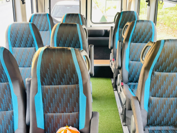 11 Seater Force Urbania