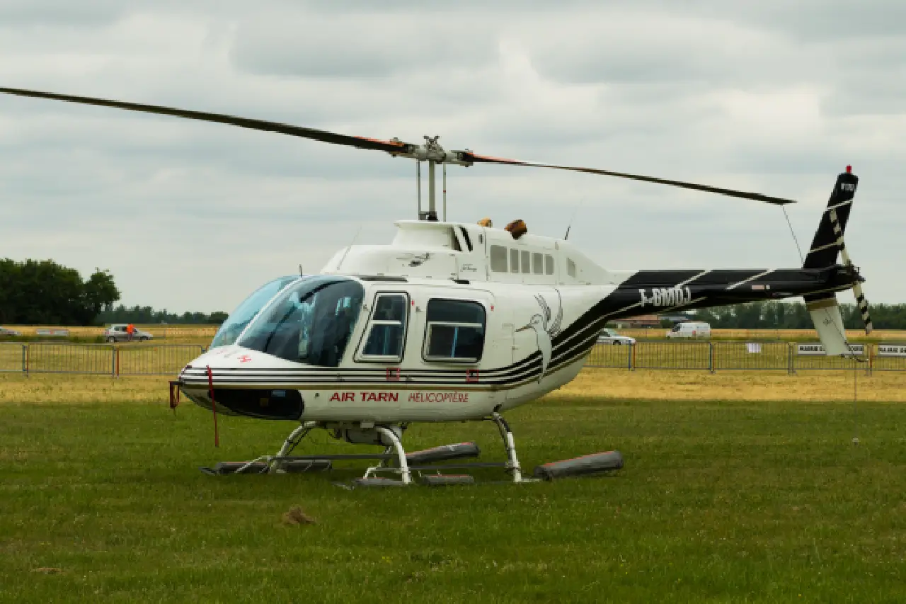 HELICOPTER BELL206